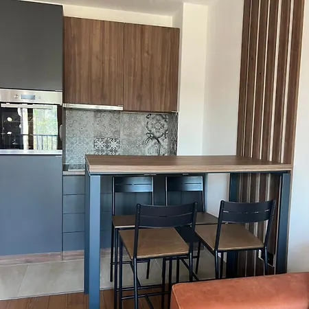 19 Merlinka Lux Apartamento *